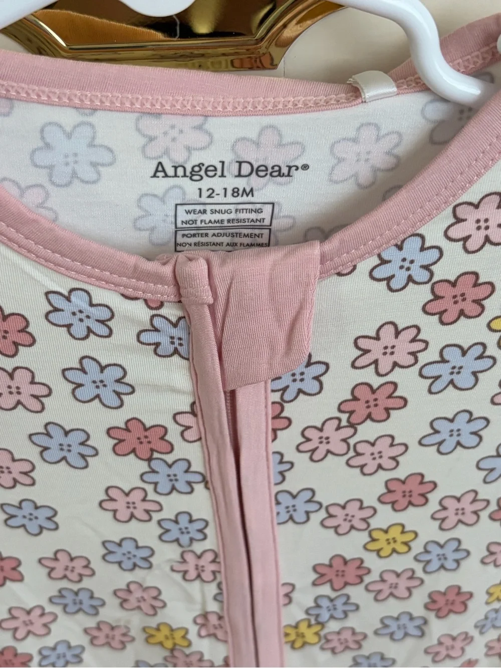 NWT Angel Dear Light Pink Multicolor Daisy Print Convertible Foot Romper Pajama